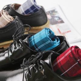 2016 fall casual vintage unisex design gird printing socks