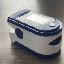 export to India  LED display pulse oximeters factory supplier  factory wholesale
