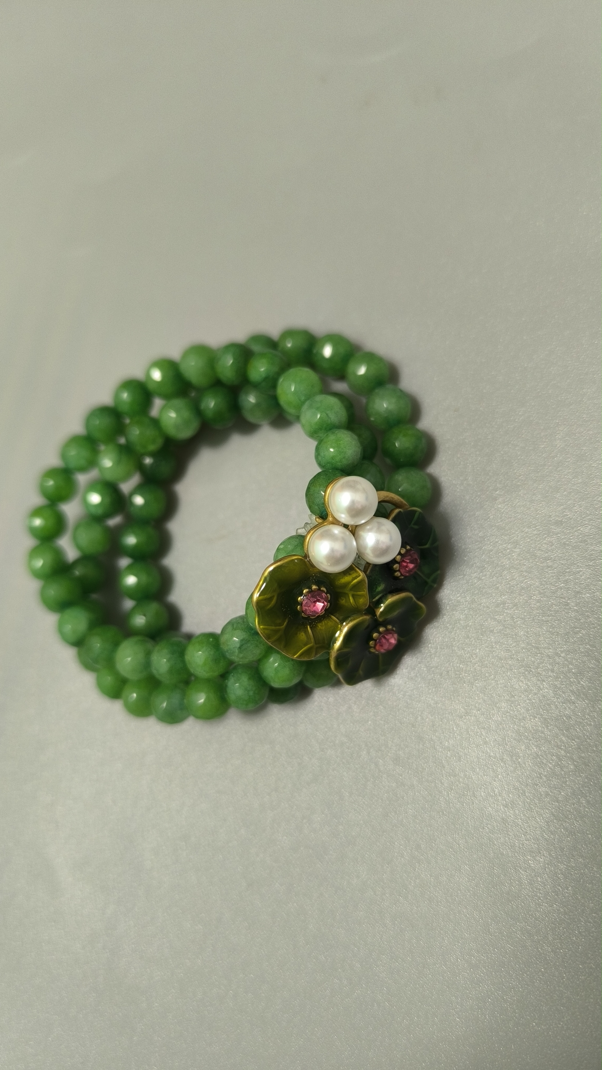 Chinese style green floral beads bracelet